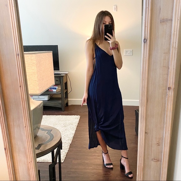 Reformation Citrine Maxi Dress in Sapphire - Picture 7 of 9